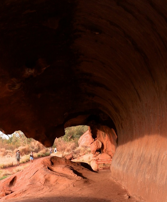 things to do in ayers rock